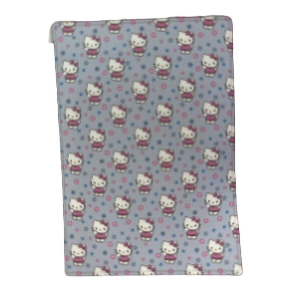 Hello Kitty Sanrio White Pink Blue Spring Flowers Throw Blanket 60x70 NWT - Picture 4 of 6